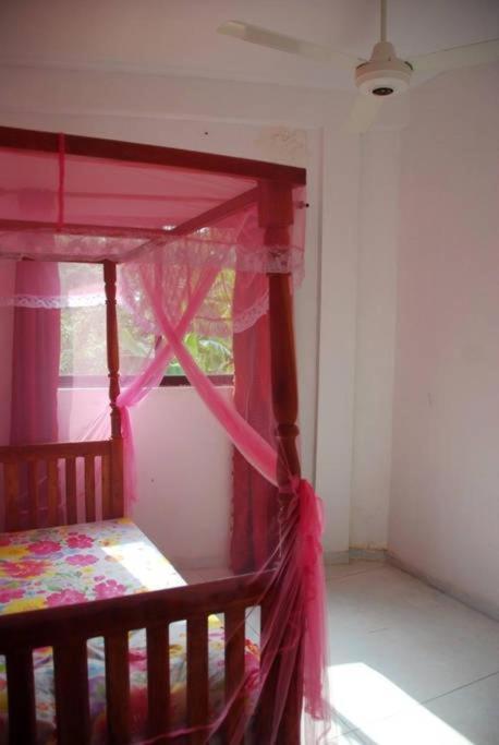 Yellowappartments هيكادوفا المظهر الخارجي الصورة