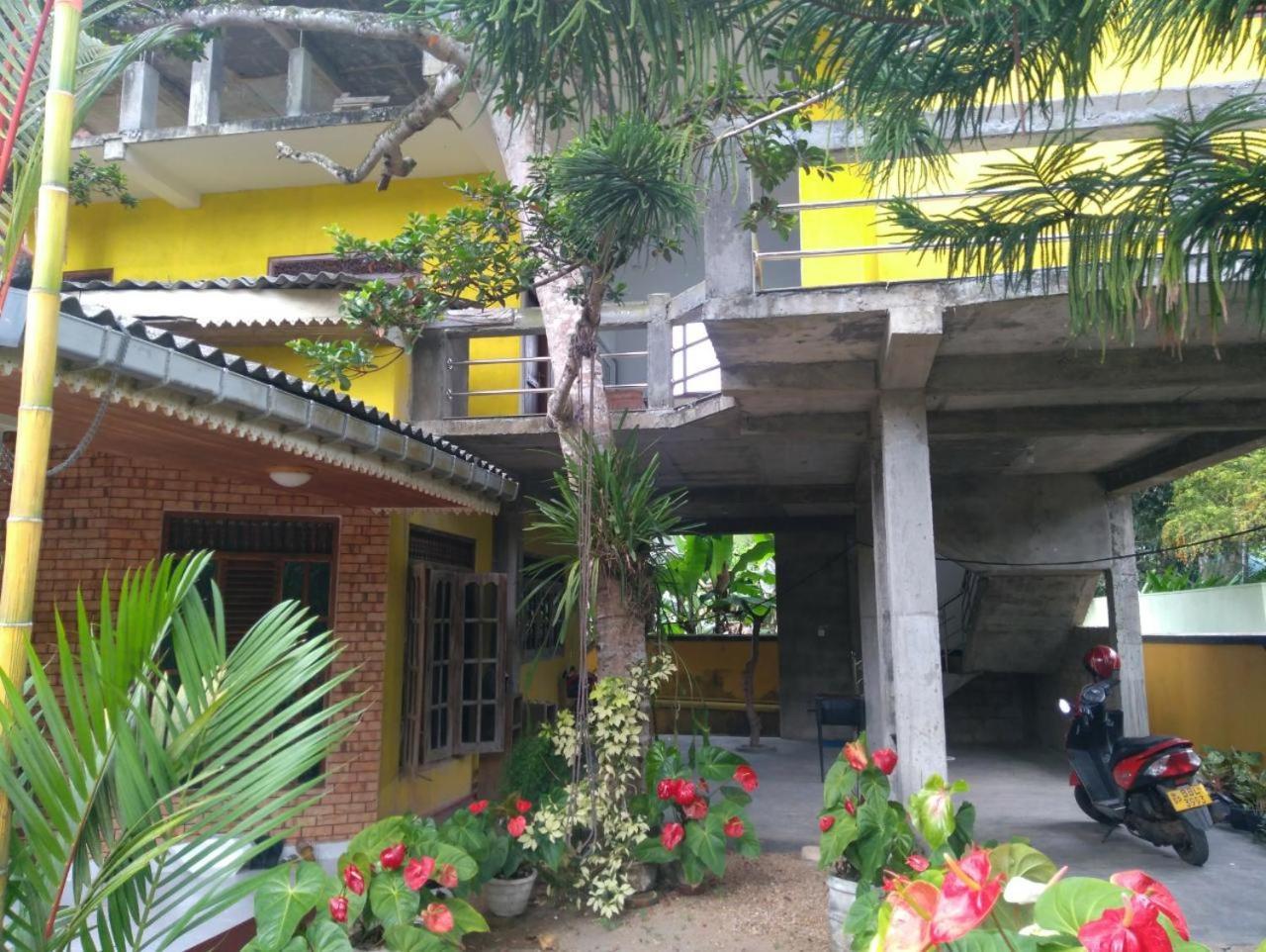 Yellowappartments هيكادوفا المظهر الخارجي الصورة