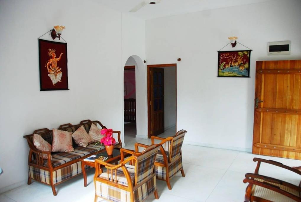 Yellowappartments هيكادوفا المظهر الخارجي الصورة